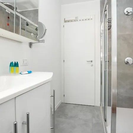 Katya Penthouse - Mgh G2 26 Apartment *