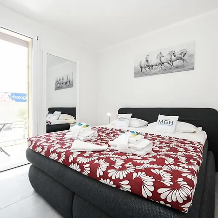 Katya Penthouse - Mgh G2 26 * Desenzano del Garda